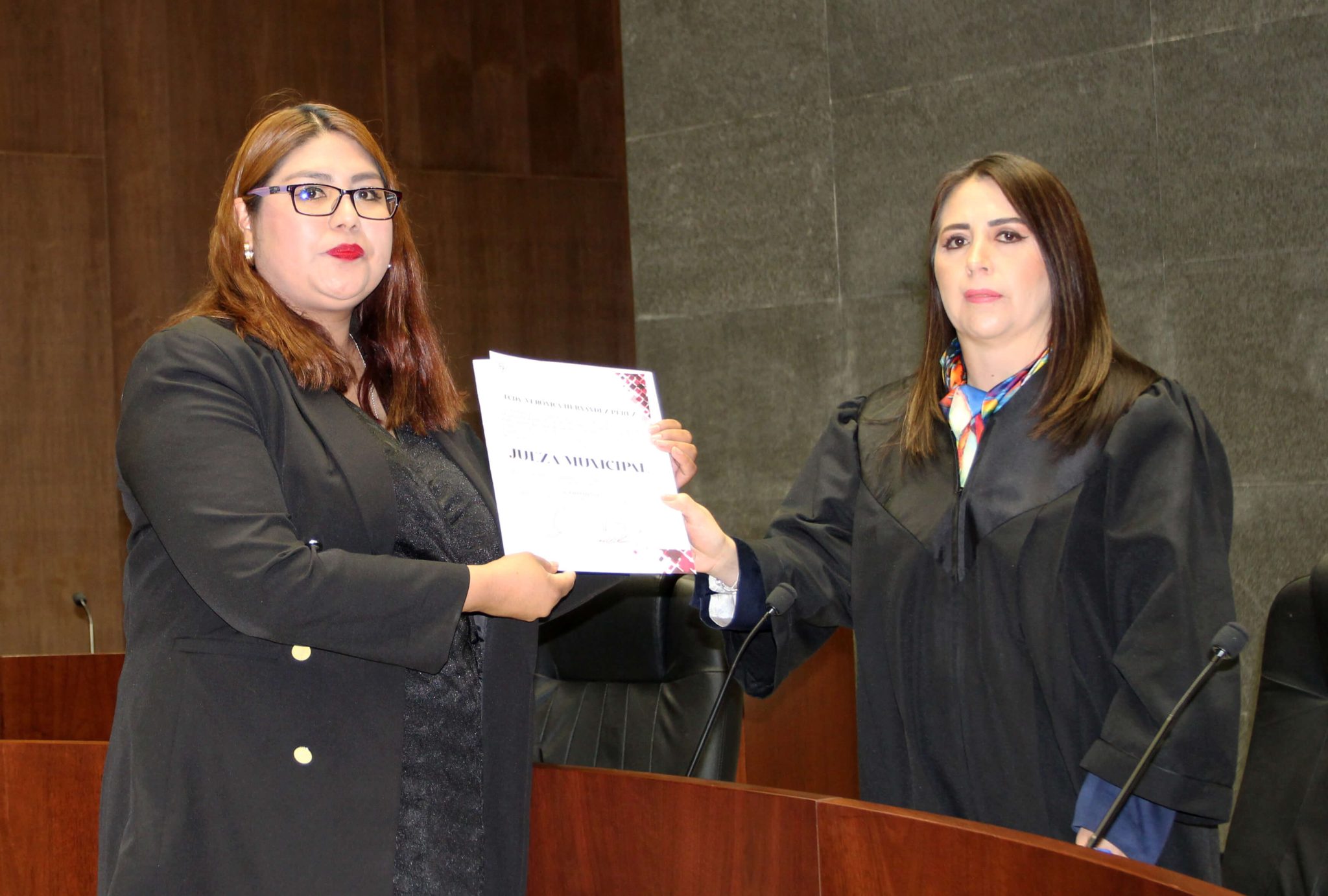 Toma protesta Presidenta del Poder Judicial de Tlaxcala a cinco jueces ...