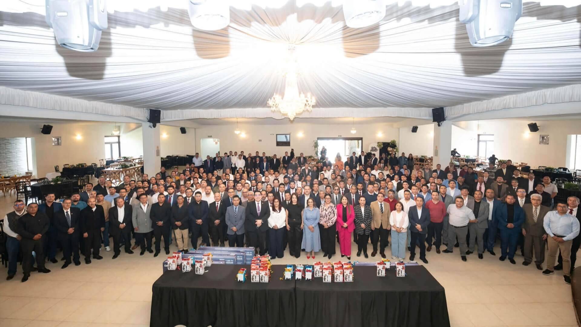 Reconoce Poder Judicial aportación de padres de familia